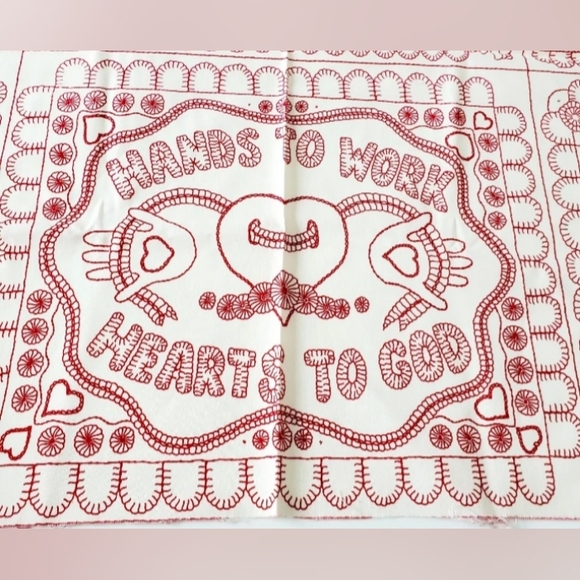 Heartfelt Stitchery by Janet Carija Brandt Moda Fabric 6 Scenes 1 Panel Sewing - Picture 4 of 11